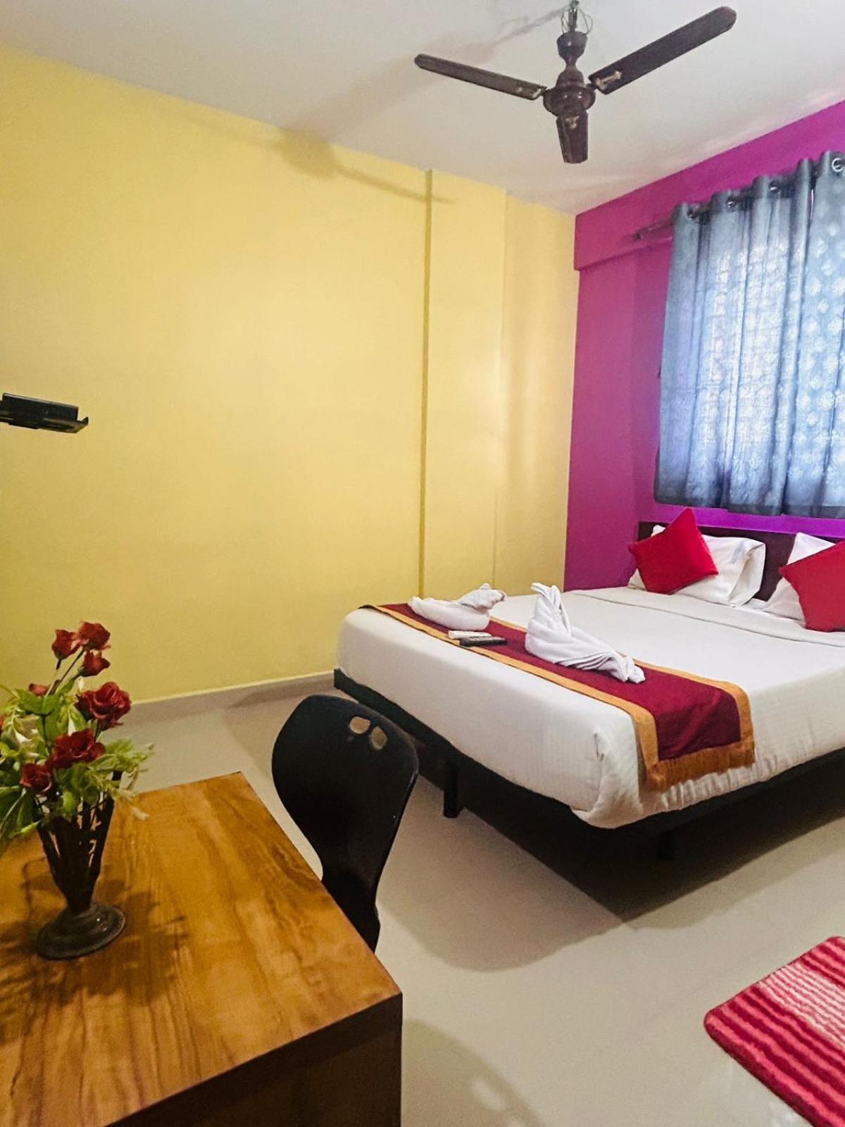 Hotel Prakrathi Residency Bangalore Exterior photo